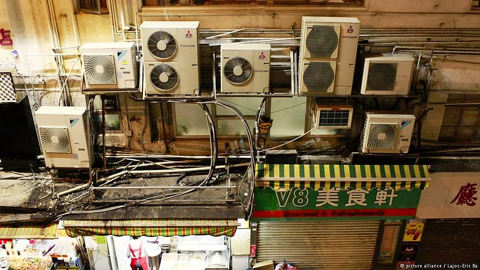 Representational image