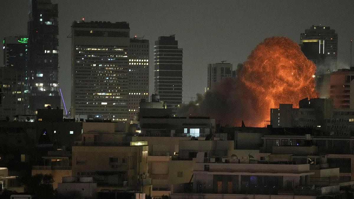 A missile attack in Tel Aviv on 15 June (photo: AP/PTI)