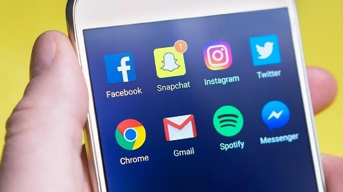 Representative image showing icons of various social media apps (photo: IANS)