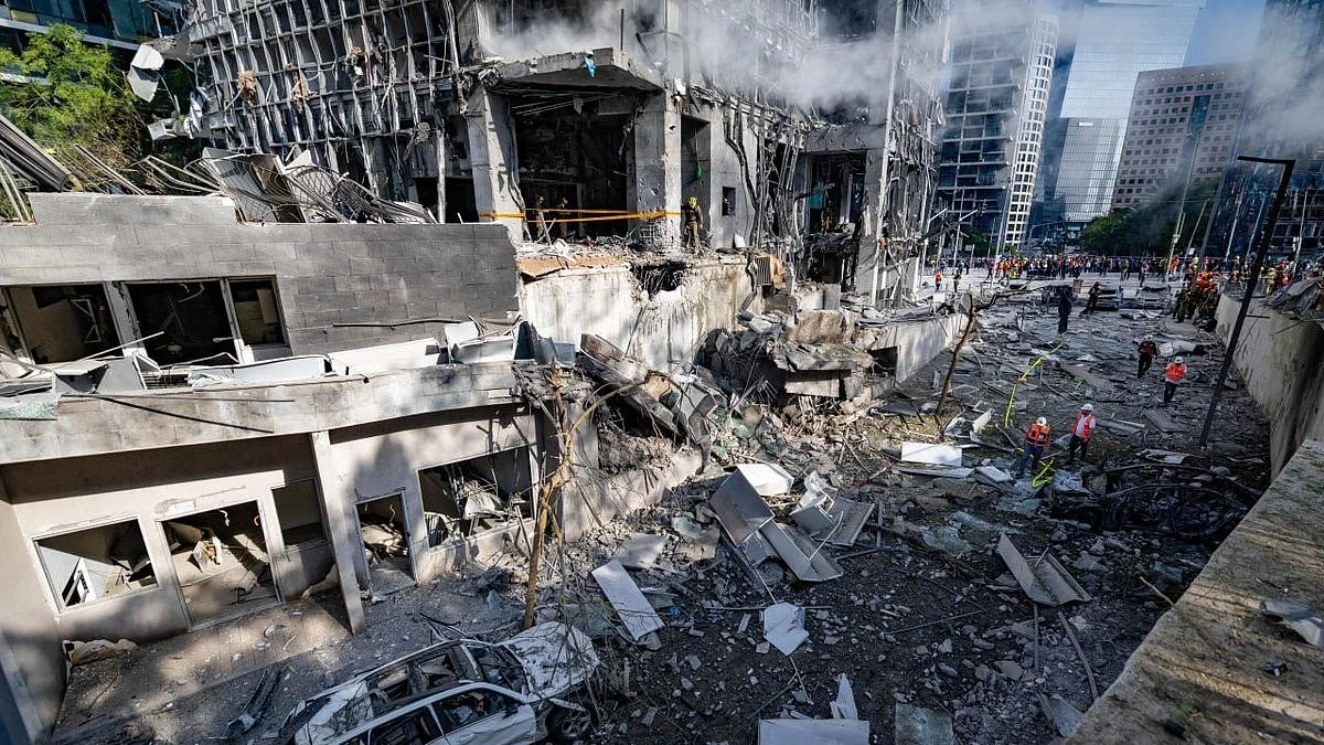 Downtown Tel Aviv after Iran's bombardment of 19 June 