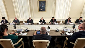 Putin offers to mediate Iran–Israel conflict, will exchange info with Xi