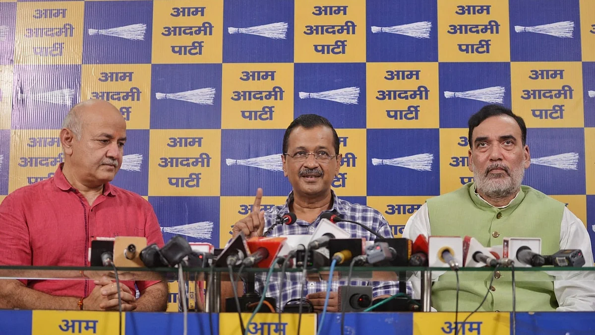 AAP leaders at a press conference in New Delhi. (photo: Vipin Kumar)
