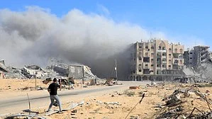 Fuel shortages, hostilities threaten water supplies in Gaza: UN