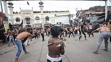 Ritual stigmata are traditional during Muharram, paralleling Hindu practices (photo: Vipin)