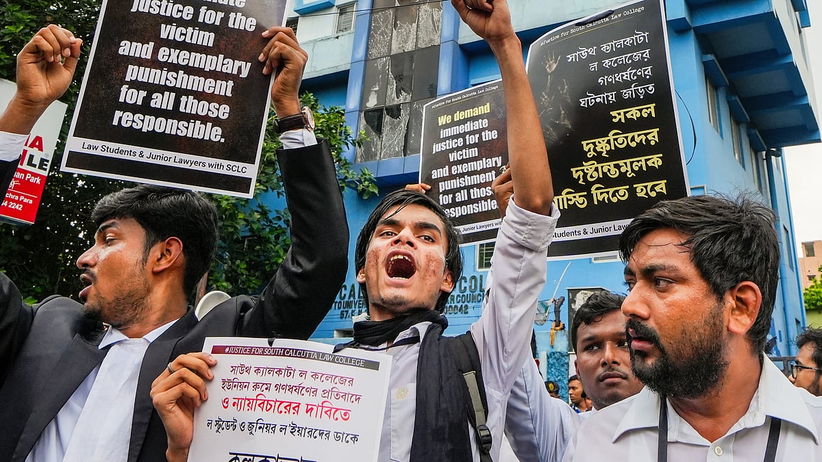 Junior lawyers and law students protest the alleged gang rape, in Kolkata (photo: PTI)