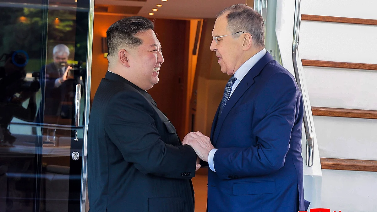 Kim Jong Un meets Russian foreign minister Sergey Lavrov in Wonsan, N Korea on 12 July (photo: AP/PTI)