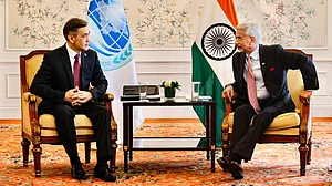 Need to avoid 'restrictive' measures: Jaishankar in trade talks with Wang Yi