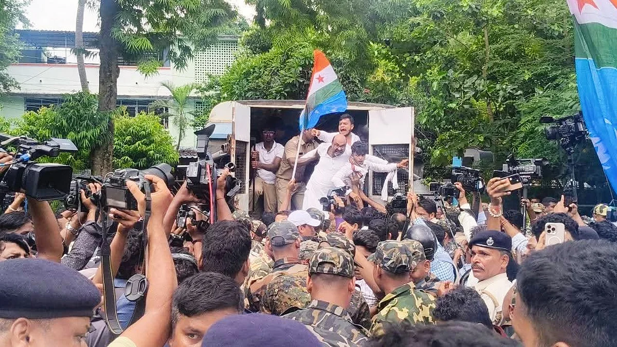 An Odisha Congress protest over the Balasore incident (photo: @Shahnawaz_JK/X)