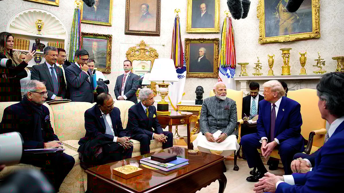 PM Modi and the Indian delegation in the White House 