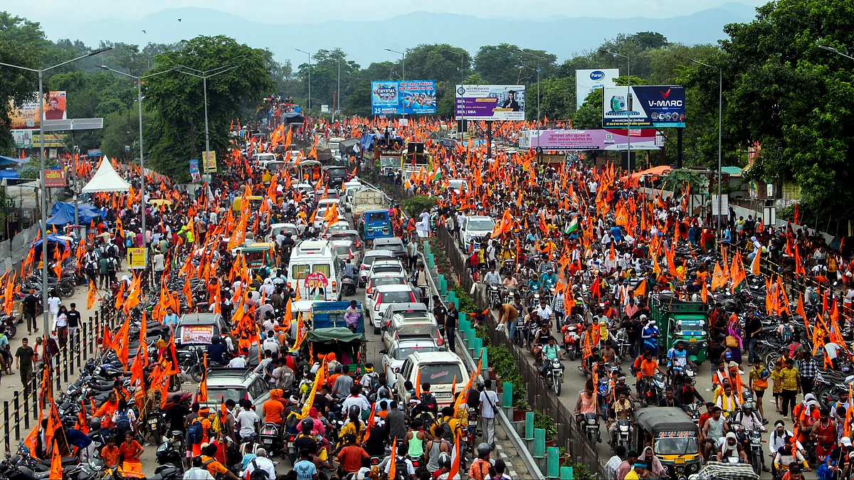 Kanwar Yatra on Delhi-Haridwar expressway on 22 July (photo: PTI)
