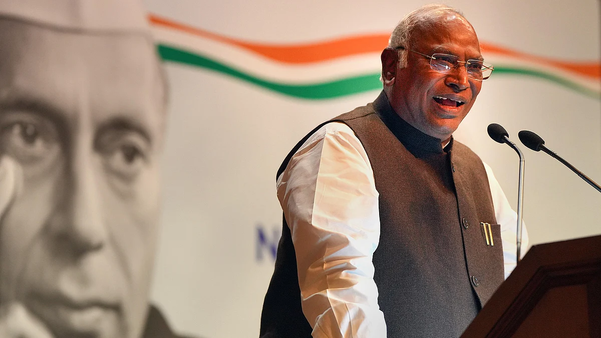 Congress president Mallikarjun Kharge (photo: PTI)