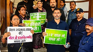 JD(U)-BJP conspiring to get Tejashwi murdered: Rabri Devi