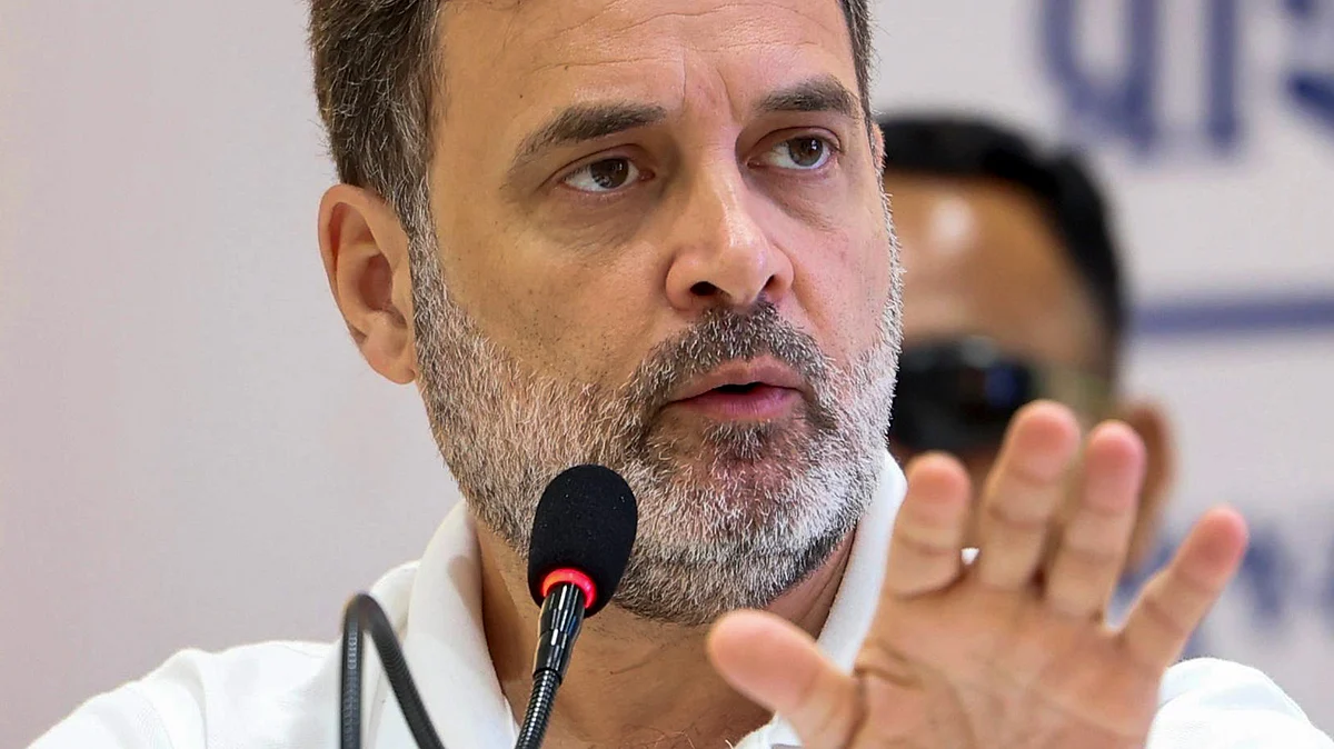 Rahul Gandhi addresses a gathering in Anand, Gujarat on 26 July (photo: PTI)