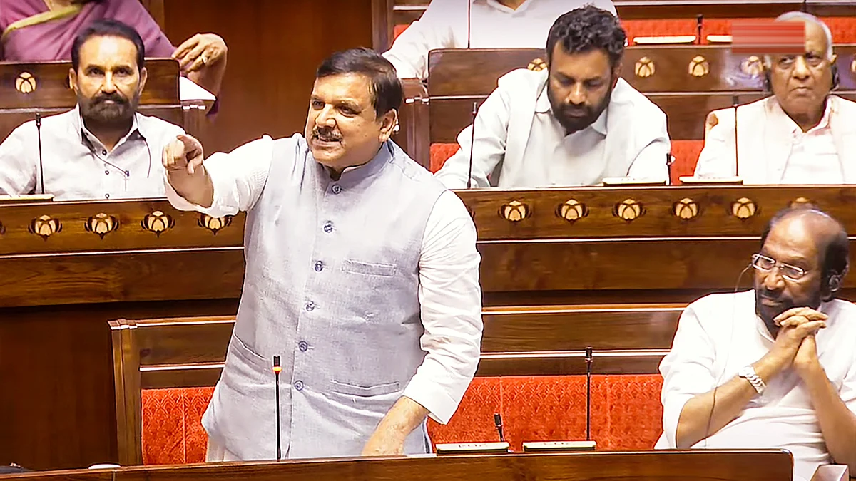AAP MP Sanjay Singh and DMK MP Tiruchi Siva (R) in the Rajya Sabha, 29 July (photo: Sansad TV via PTI)