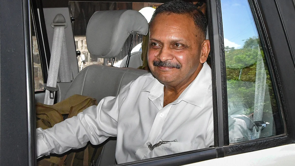 Lt Col Prasad Purohit at a special NIA court in Mumbai (photo: PTI)