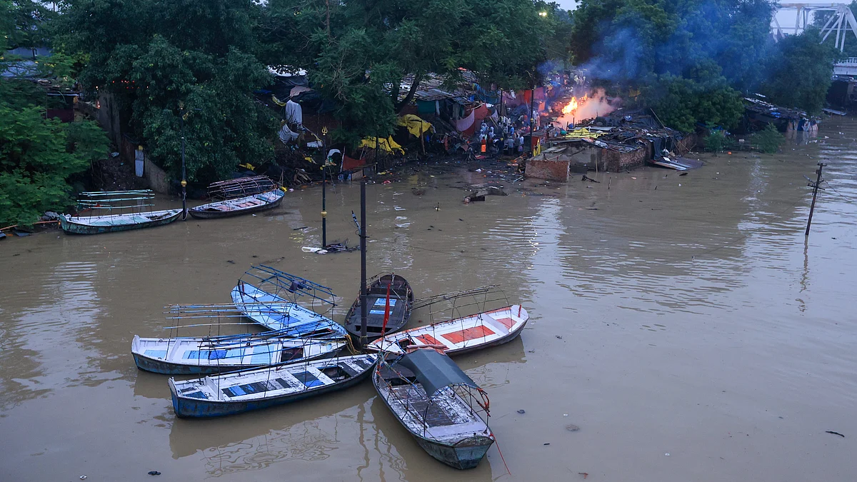 A waterlogged bank of swollen Ganga in Prayagraj on 3 August (photo: PTI)