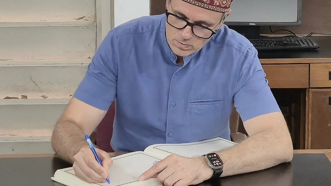 Omar Abdullah on his recent trip to Sabarmati Ashram, Ahmedabad