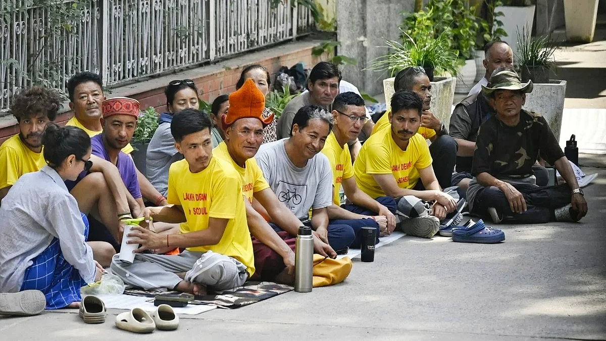 Sonam Wangchuk (centre) and others on hunger strike in Delhi in October 2024