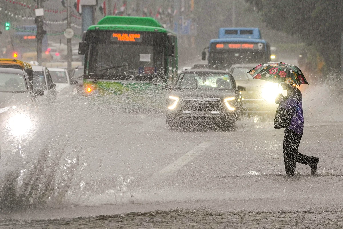 Overnight rains brought woes for commuters in the national capital on Saturday (photo: PTI)