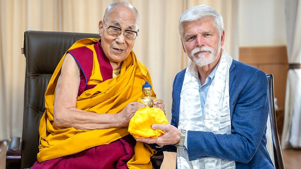 The Dalar Lama (L) with Czech Republic president Petr Pavel in July 2025