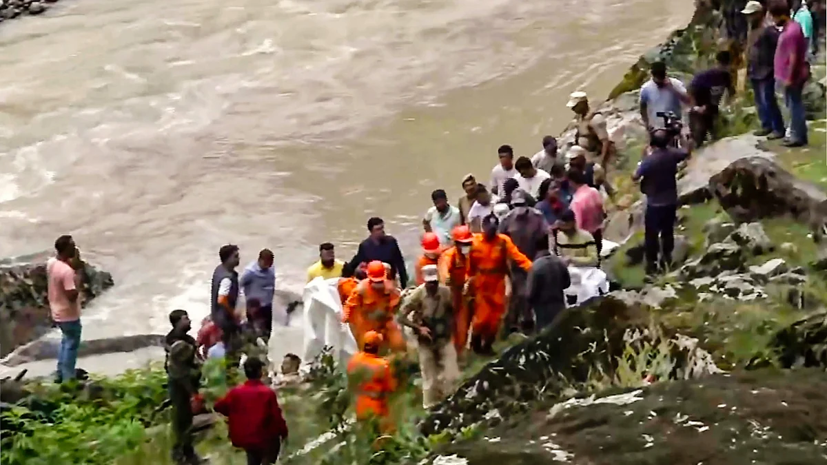 Search and rescue operations in Jammu and Kashmir's Kishtwar district