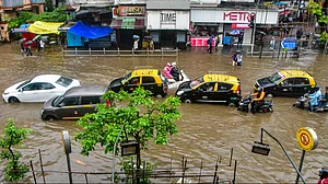 Mumbai rains: Govt offices closed, work from home appeal to private firms