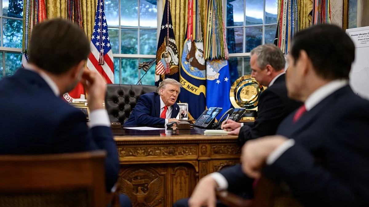 Donald Trump speaking to Vladimir Putin over the phone