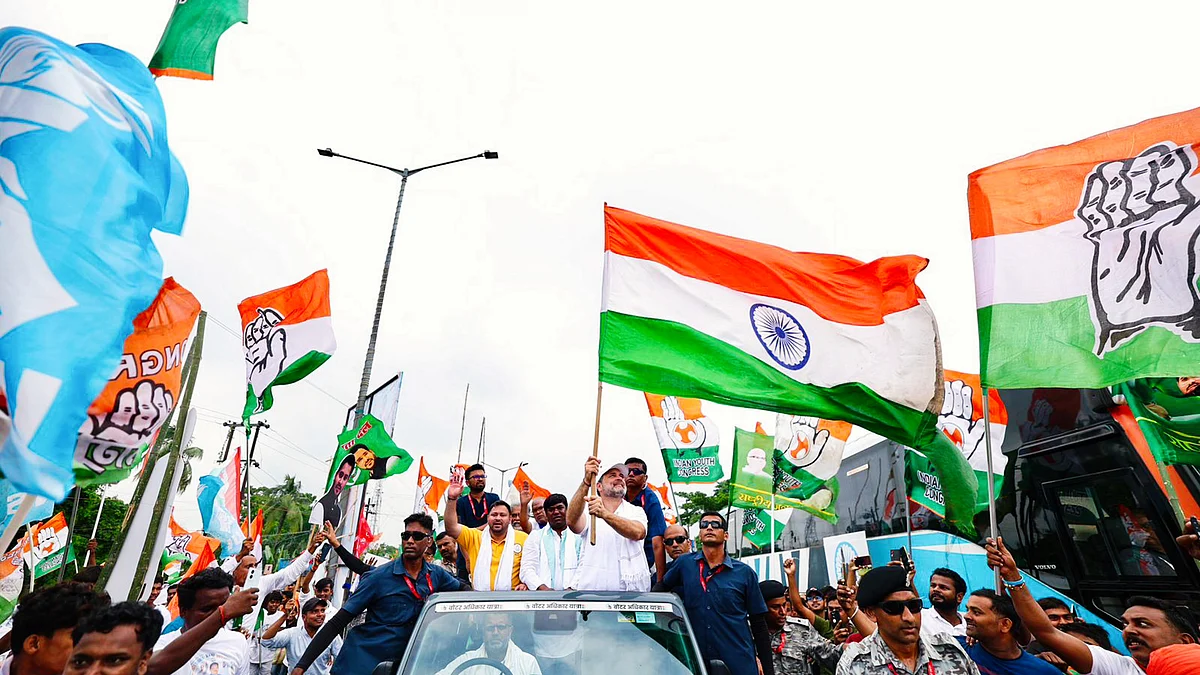 Rahul Gandhi, Tejashwi Yadav and others during the Voter Adhikar Yatra in Bihar