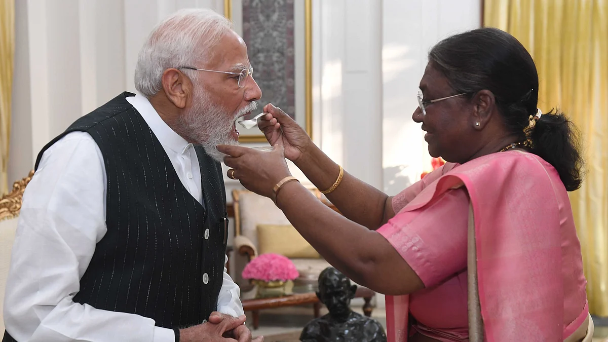 A sweet welcome to his third time for PM Modi from President Droupadi Murmu