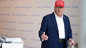 Trump administration proposes to limit duration of visas for students, media