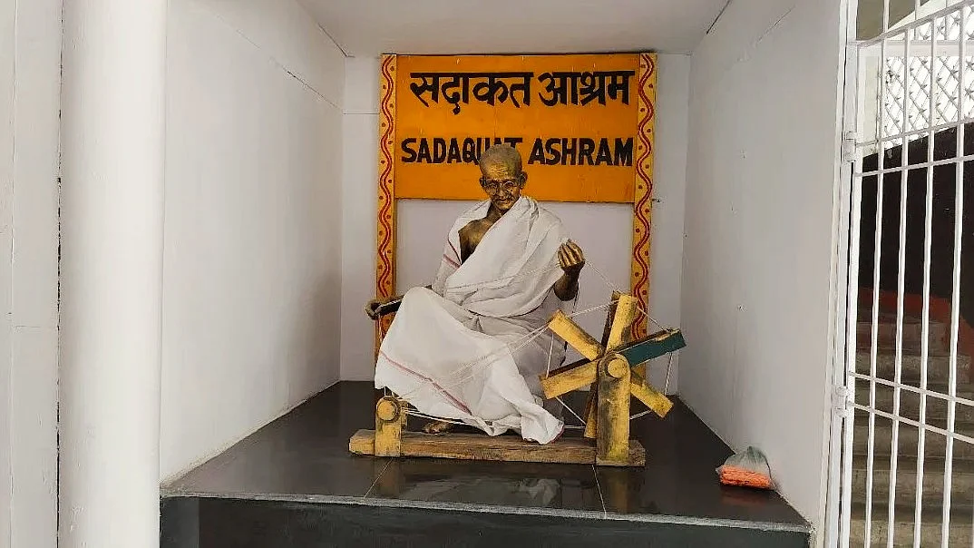 Image of Gandhi at Sadaquat Ashram, the Congress’ party office in Patna