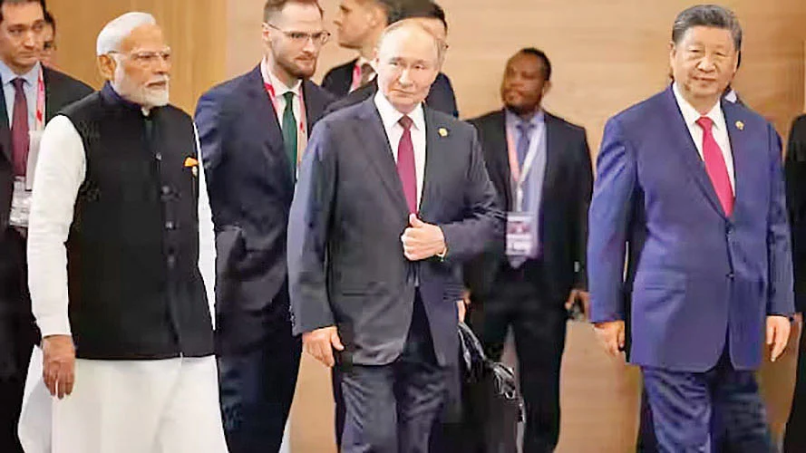 Narendra Modi with Vladimir Putin and Xi Jinping