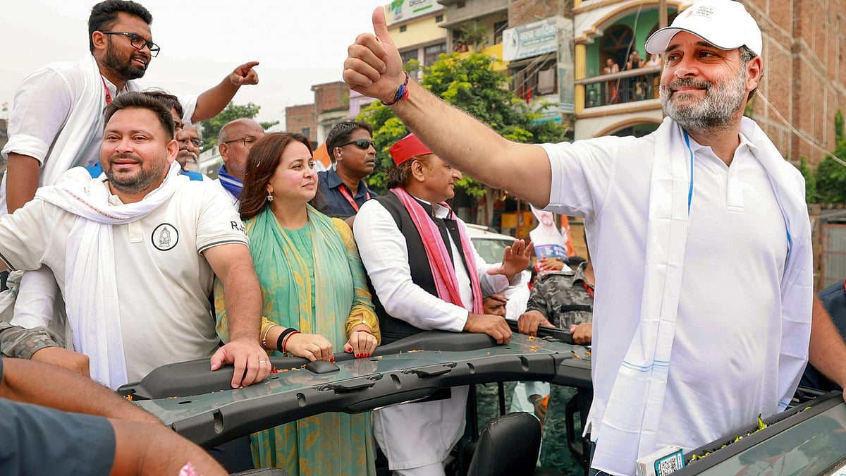 Rahul Gandhi with other Opposition leaders during Voter Adhikar Yatra