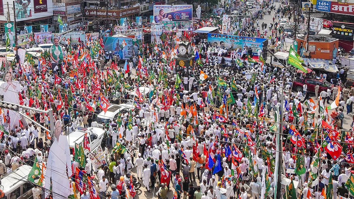 In Bihar, supporters of the Voter Adhikar Yatra rally in Patna against the ECI’s SIR exercise