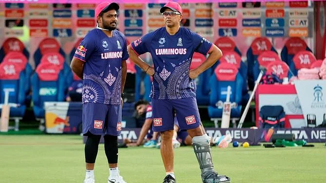 Rahul Dravid, in-charge of Royals last season, with Sanju Samson