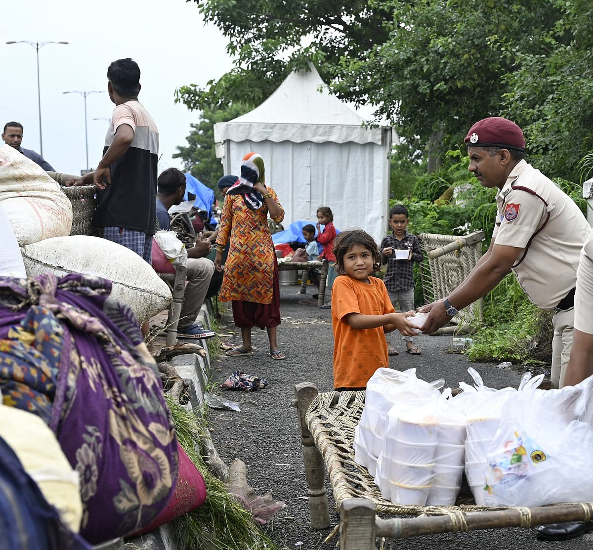 Delhi floods: Deluge as Yamuna displaces families, submerges fields