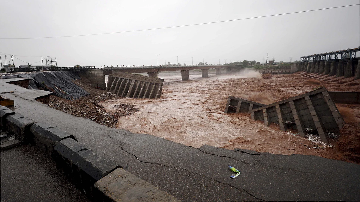 The damaged 4th Tawi Bridge in Jammu. (photo: PTI)