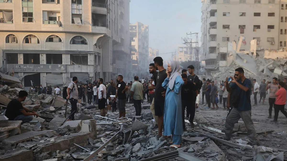 Palestinians assess the toll of fresh Israeli strikes
