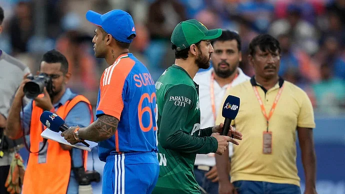 Suryakumar Yadav and Salman Ali Agha walked away without a handshake after toss