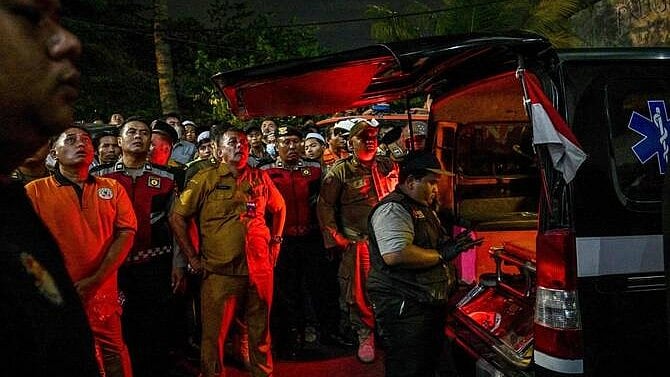 Rescue workers at Al Khoziny Islamic Boarding School