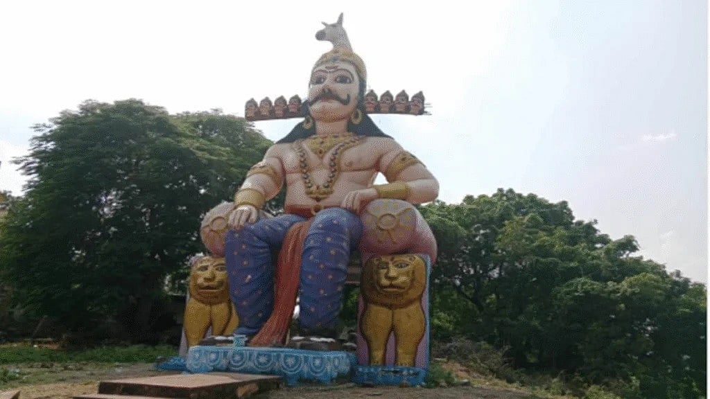 The Ravana statue in Khanpura