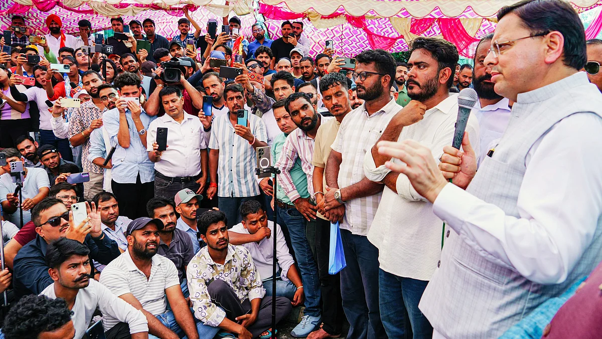 Uttarakhand CM Pushkar Singh Dhami meets protesting youth in Dehradun, 29 Sep