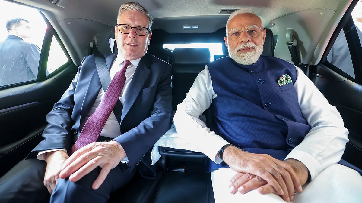Narendra Modi with his British counterpart Keir Starmer in Mumbai