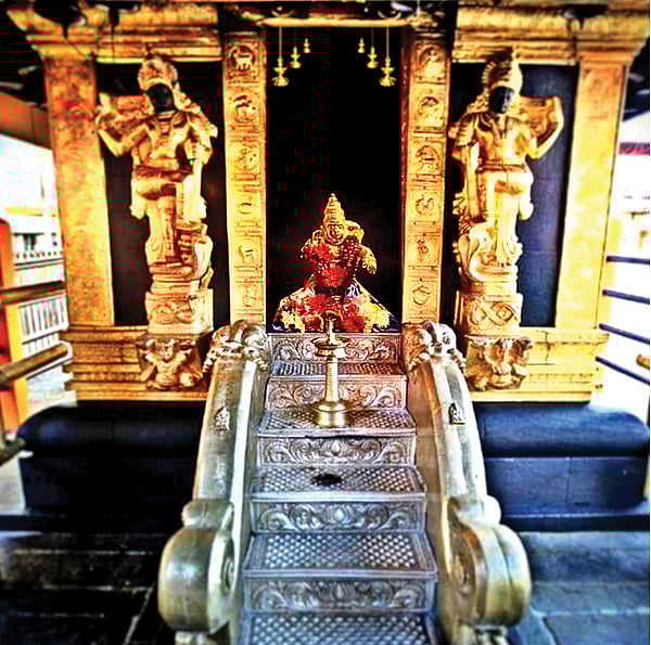 The Dwarapalaka idols