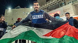 Journalist Saleh al-Jaafarawi shot dead while reporting in Gaza.