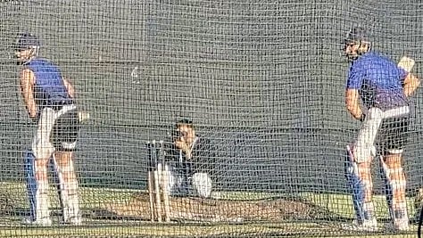 Virat Kohli (left) & Rohit Sharma at the nets