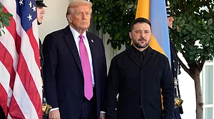 Donald Trump greets Volodymyr Zelenskyy at White House on 17 October.