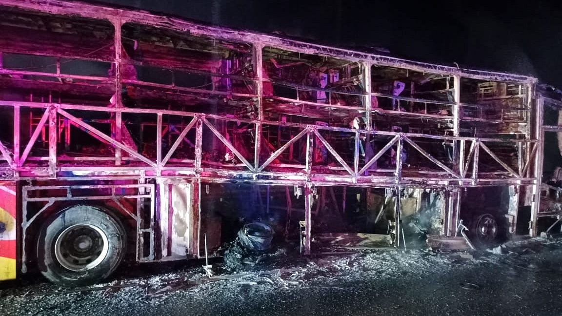 Tragedy on the road: the aftermath of the Kurnool bus fire.