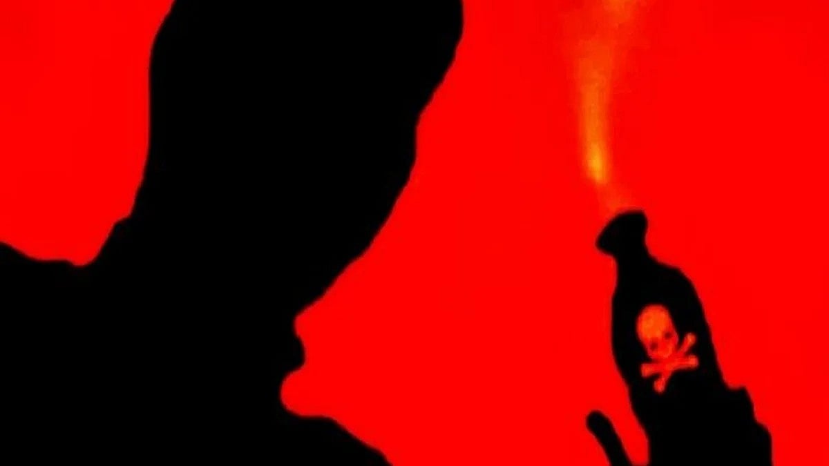 Delhi: Stalker throws acid on 20-year-old woman in Ashok Vihar