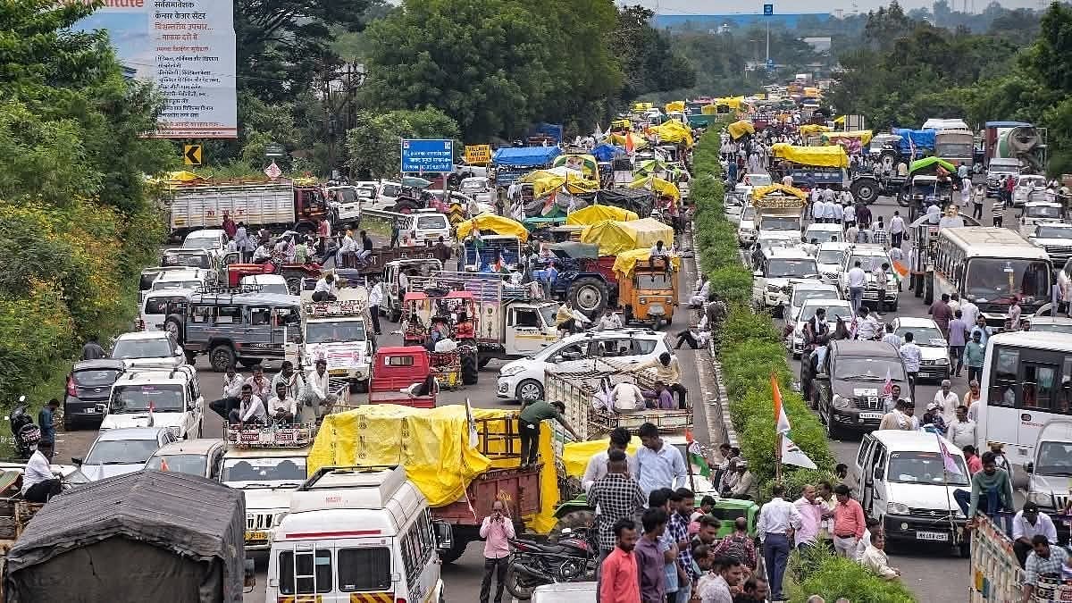 File photo of farmers blocking NH 44 near Nagpur, Maharashtra
